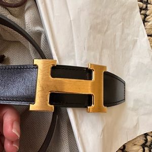 100% authentic Hermes reversible H belt, box and gift receipt included
